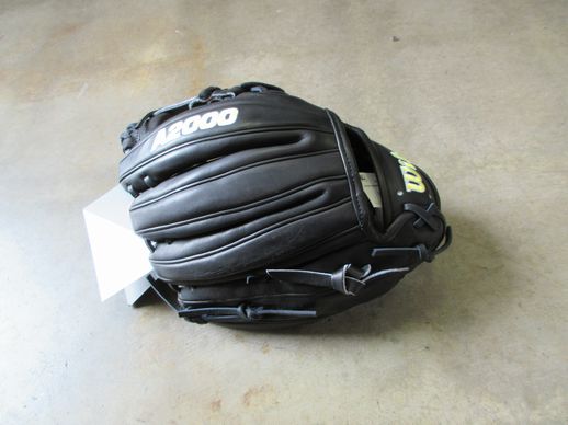 Load image into Gallery viewer, New Wilson A2000 Classic 1788 11.25" Leather Glove - RHT
