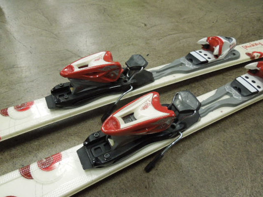 Used Rossignol Passion Ladies All Mnt. 154cm Snow Skis with Matching Bindings