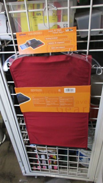 Load image into Gallery viewer, Lewis N Clark Travel Packing Envelope - Large
