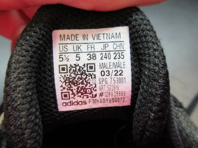 Load image into Gallery viewer, Used Adidas Icon 7 MD Baseball Cleats - Size 5.5
