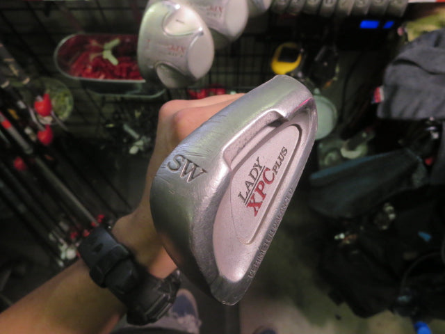 Load image into Gallery viewer, Used Lynx Lady XPC Plus Right Hand 12pc Ladies Golf Club Set 3-9i,pw,sw,3h,5h,D
