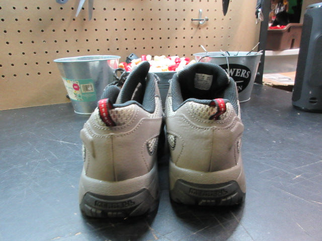 Load image into Gallery viewer, Used Merrell Kid's Moab 2 Low Lace Waterproof Sneaker - Size 6.5
