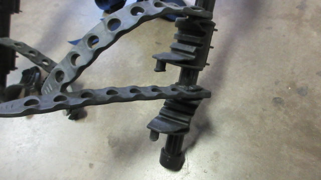 Load image into Gallery viewer, Used Thule 910XT Speedway 2-Bike Trunk Rack
