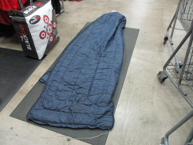 Load image into Gallery viewer, Used Slumberjack Sleeping Bag
