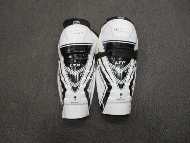 Load image into Gallery viewer, Used NHL LTP Size Youth 9&quot; Hockey Shin Guards
