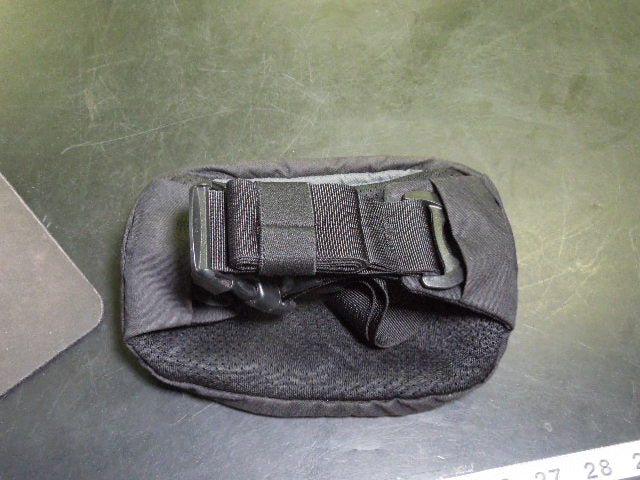 Load image into Gallery viewer, Used Mystery Ranch Forager Hippack in Black
