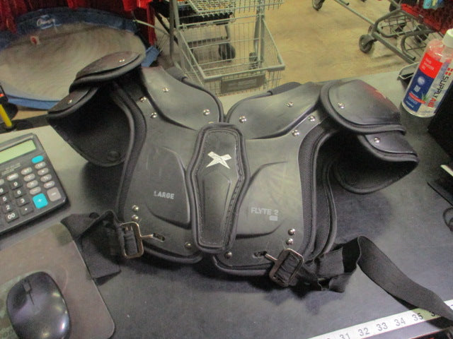 Load image into Gallery viewer, Used Xenith Flyte 2 SF Football Shoulder Pads Size Large
