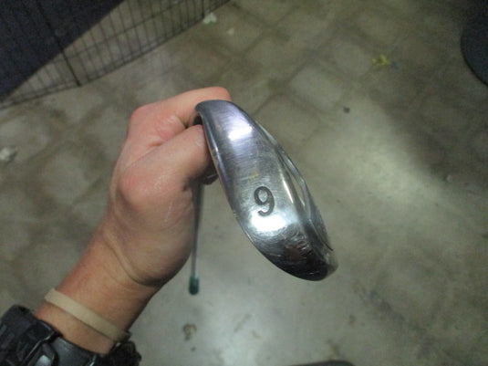Used Magnaflite MXL Ladies Iron Set 7,8,9 Irons P-S Wedge and 4 Hybrid RH