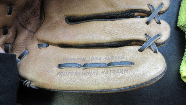 Load image into Gallery viewer, Used Louisville Slugger Genesis 1884 11" Leather Glove - RHT
