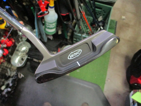 Used Yes! C-Groove Tracy II Right Hand Putter