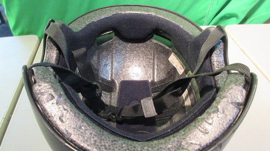 Used Bell Matte Black Medium Bicycle Helmet