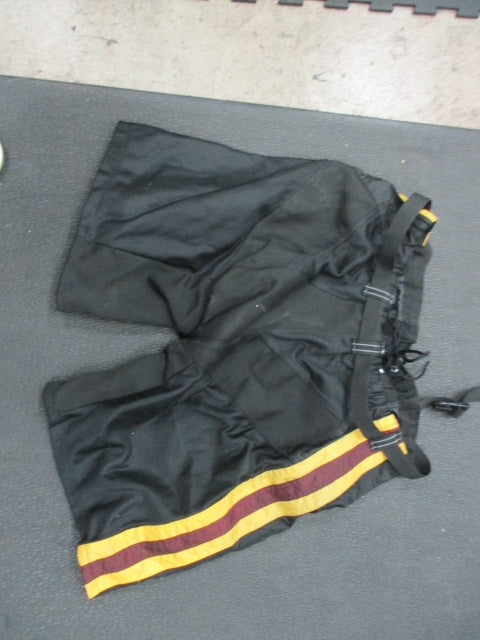 Load image into Gallery viewer, Used Bauer Senior Medium Street Hockey Breezers
