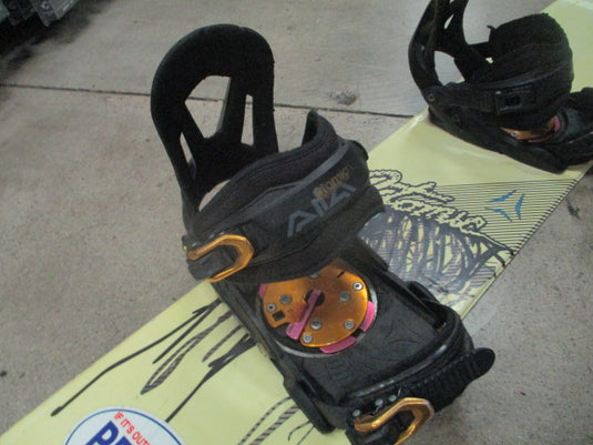 Used Atomic PIQ 120cm Snowboard w/ Atomic Bindings (Bindings Do Not Match)