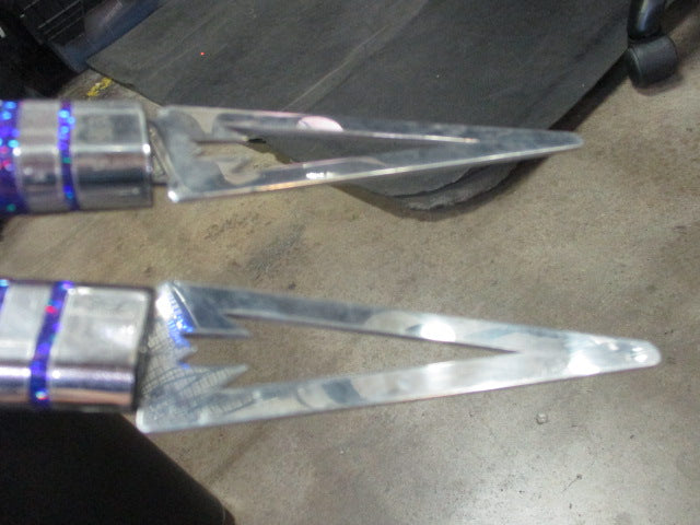 Load image into Gallery viewer, Used GForce Switchblade Kamas
