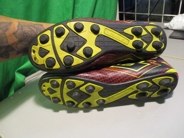 Load image into Gallery viewer, Used Lotto Forza Elite 3 Size 12 Soccer Cleats
