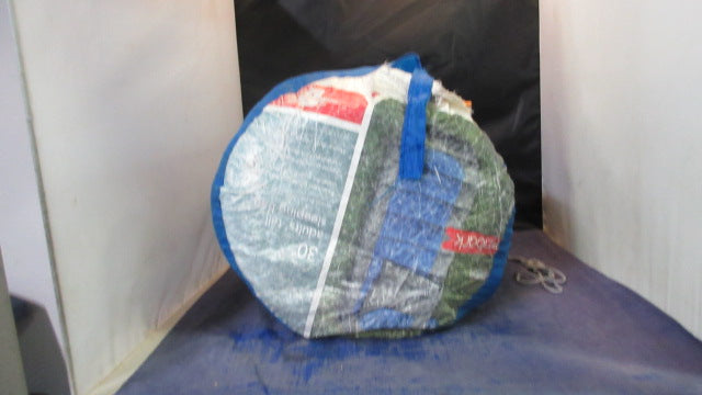 Load image into Gallery viewer, Used Embark 30 Deg Sleeping Bag - rip in bag
