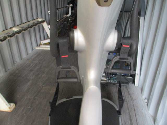 Load image into Gallery viewer, Used 3G Cardio 5 AVT Vibration Plate
