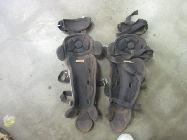 Load image into Gallery viewer, Used Tag Catcher Shin Guards Size Youth
