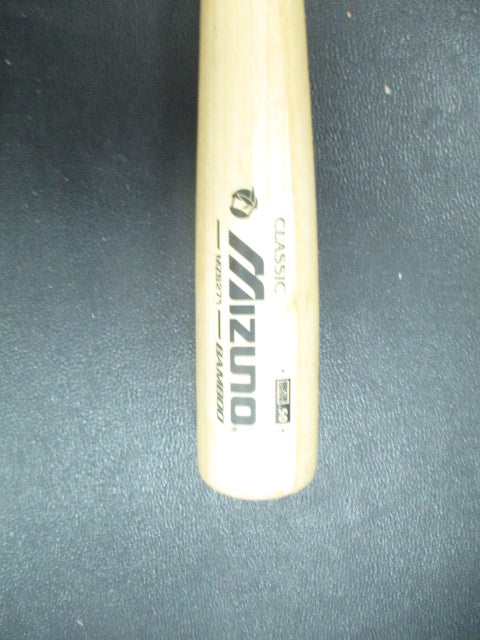 Load image into Gallery viewer, Used Mizuno MZB-271 Classic BBCOR Bamboo Bat (-3) 31&quot; Wood Bat
