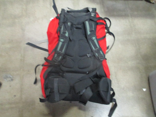 Load image into Gallery viewer, Used The North face Inversion Internal frame Hiking Backpack
