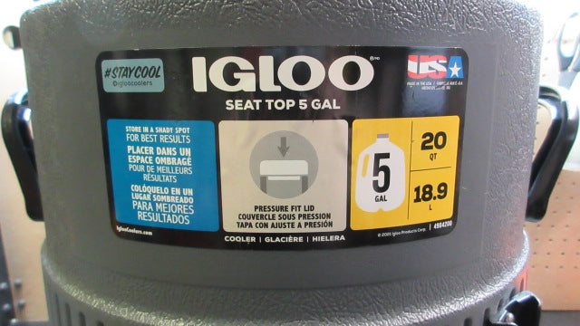 Load image into Gallery viewer, Used Igloo 5 Gallon Cooler
