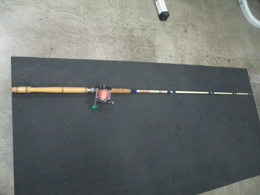 Used Hurricane Groupper Digger 6' 6' Rod With PENN Longbeach 66 Reel