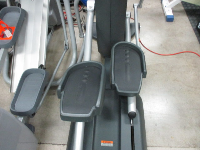 Load image into Gallery viewer, Used Star Trac ECT Elliptical
