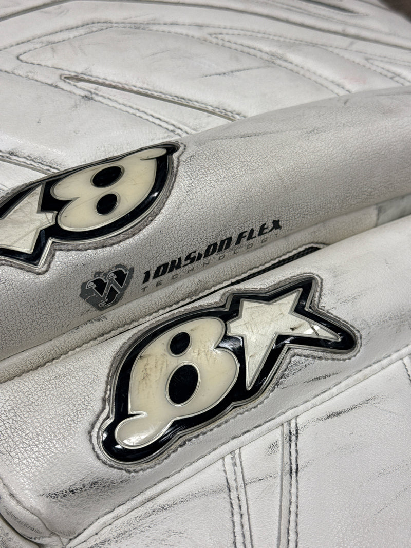 Load image into Gallery viewer, Heavy Use Brians Gnetik Sr. Goalie Leg Pads 33+1
