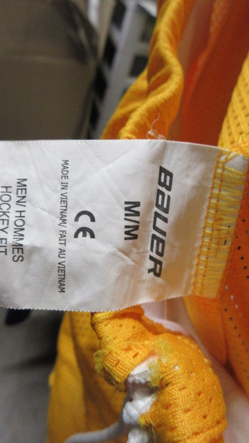 Load image into Gallery viewer, Used Bauer Hockey Pants Adut Size Medium
