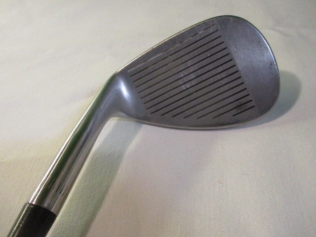 Load image into Gallery viewer, Used Dunlop Tour Series 56 Degree Sand Wedge
