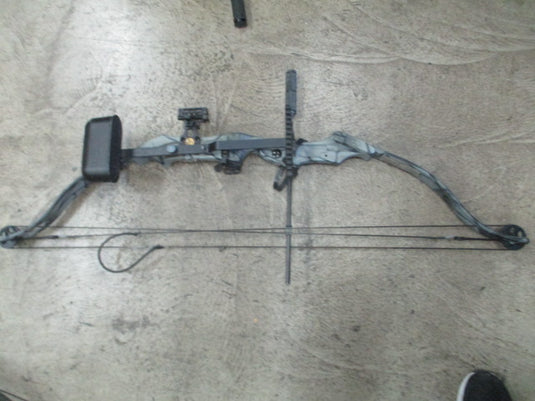 Used Gale Force 65lb Draw Compound Bow