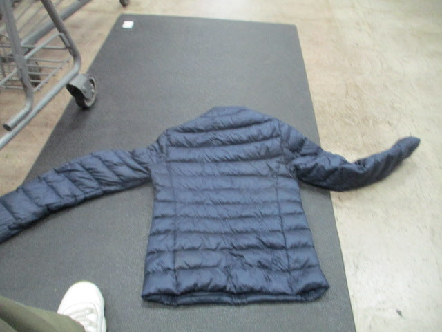Load image into Gallery viewer, Used Small Dark Blue Winter Puffer Jacket
