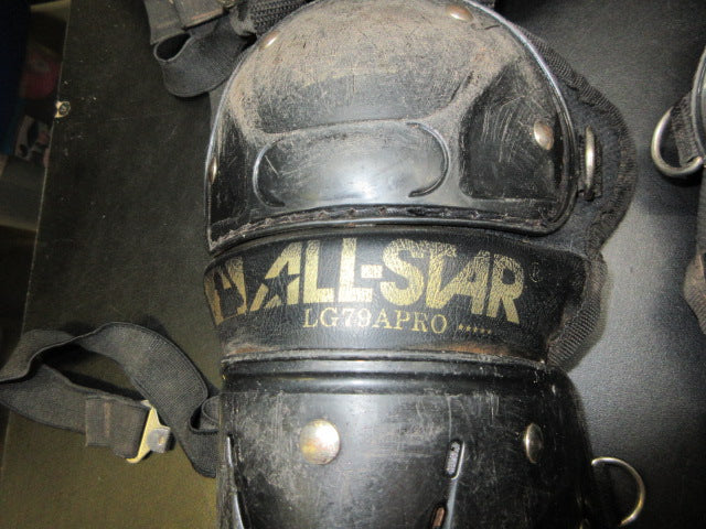 Load image into Gallery viewer, Used All-Star Catchers Shin Guards - Size 9-12
