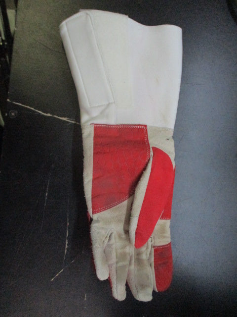 Used Linea 3 Weapon Glove - Size 7 1/2