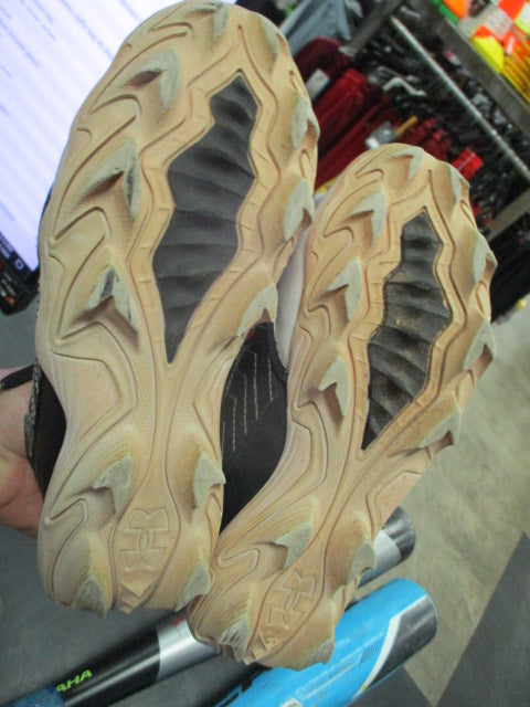 Used Under Armour BH Show Size 2 Cleats