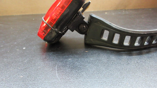 Used BV Reflective Night Riding Safety Light - Different Modes - Red