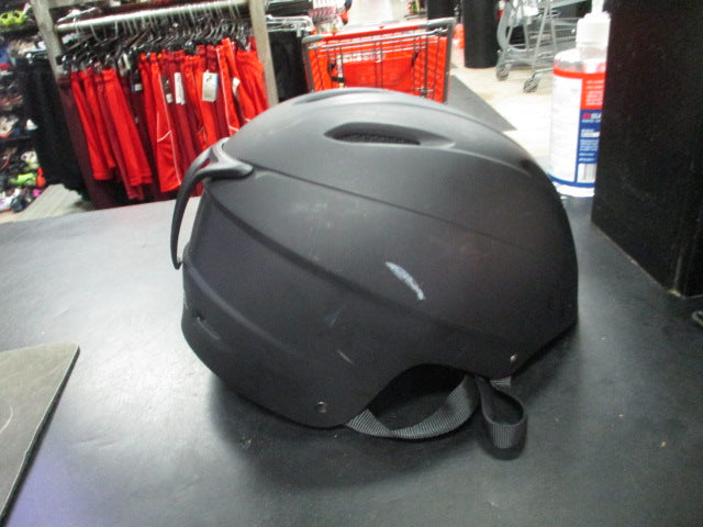 Load image into Gallery viewer, Used Giro Bevel 55.5Cm - 59Cm Snow  Helmet
