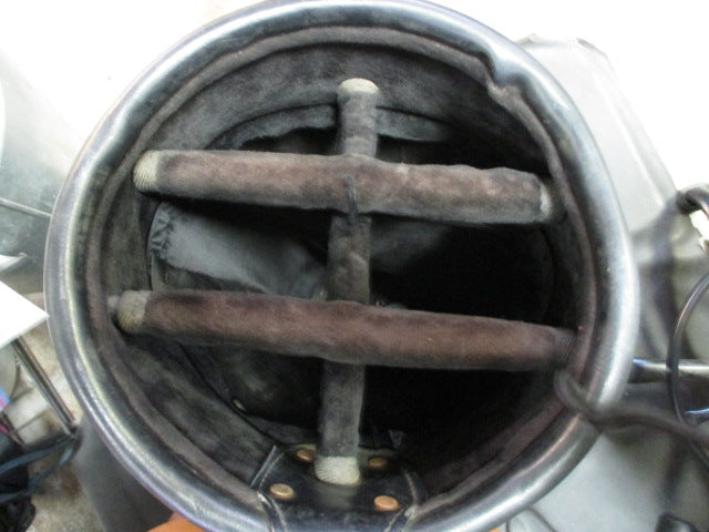 Load image into Gallery viewer, Used Tour Edition Stand Golf Bag
