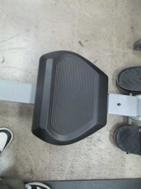 Load image into Gallery viewer, Used Sunny Health &amp; Fitness SF-RW5515 Magnetic Rowing Machine
