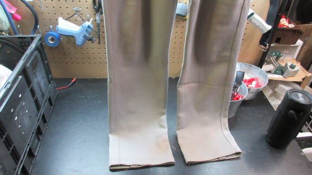 Load image into Gallery viewer, Used Easton Open Bottom Baseball Pants - Size Medium
