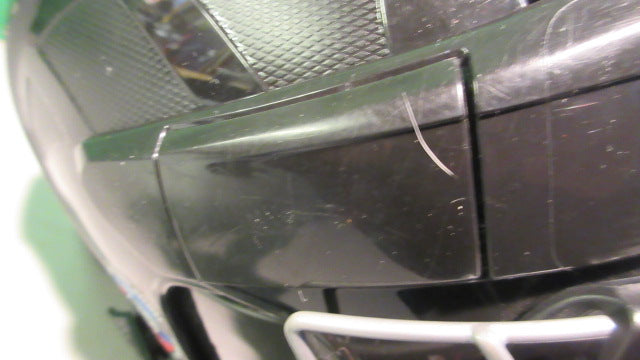 Load image into Gallery viewer, Used CCM FL 40 Hockey Helmet (Broken Adj Latch)
