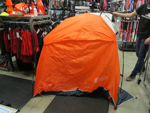 Coleman Skyshade Large Compact6.8 ft. x 7.5 ft. x 4.5 ft  Beach Shade