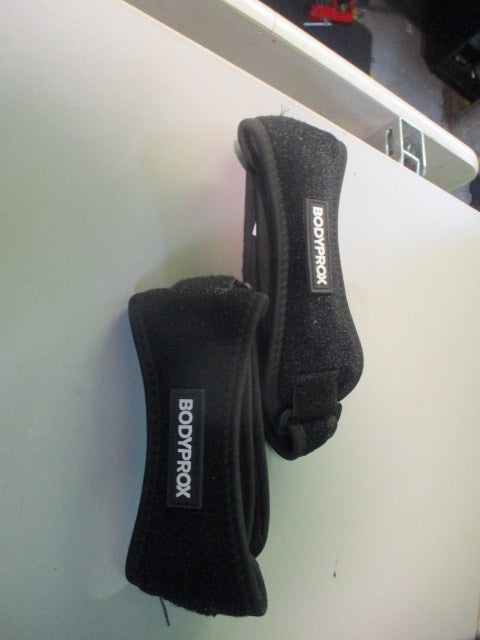 Used Body Prox Patella Tendon Strap - SET
