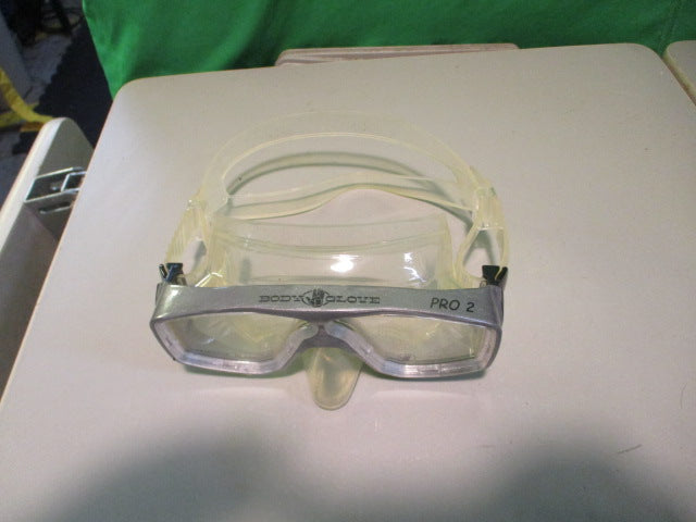 Load image into Gallery viewer, Used Body Glove Pro 2 Adult Swim Goggles
