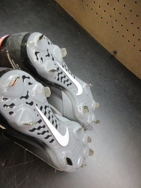 Nike Women's Hyperdiamond 4 Elite Metal Softball Cleats - Size 9.5