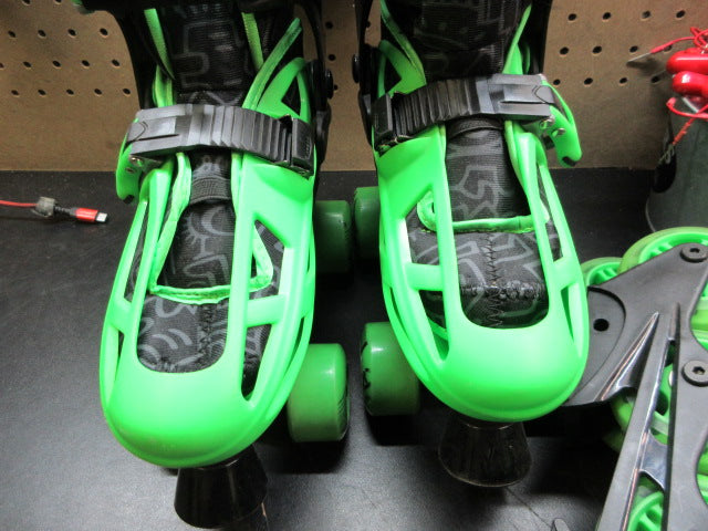 Load image into Gallery viewer, Used Roller Derby Green Kids Inline-Quad Combo Skates - Size 3-6
