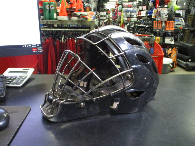 Load image into Gallery viewer, Used Mizuno Samurai Adult Catchers Helmet Size 7 - 7 5/8
