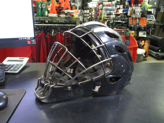 Used Mizuno Samurai Adult Catchers Helmet Size 7 - 7 5/8