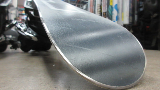 Load image into Gallery viewer, Used Phenom 90cm Five Forty 75 Ski Blades w/ Snowboard Bindings and Risers
