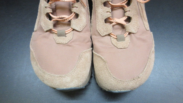 Load image into Gallery viewer, Used Altra Lone Peak Hiker Women's Shoes - Size 7.5
